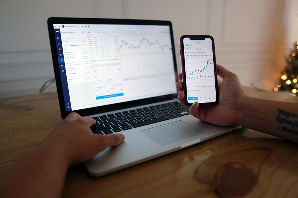Key Features and Benefits of Trading with MetaTrader 5